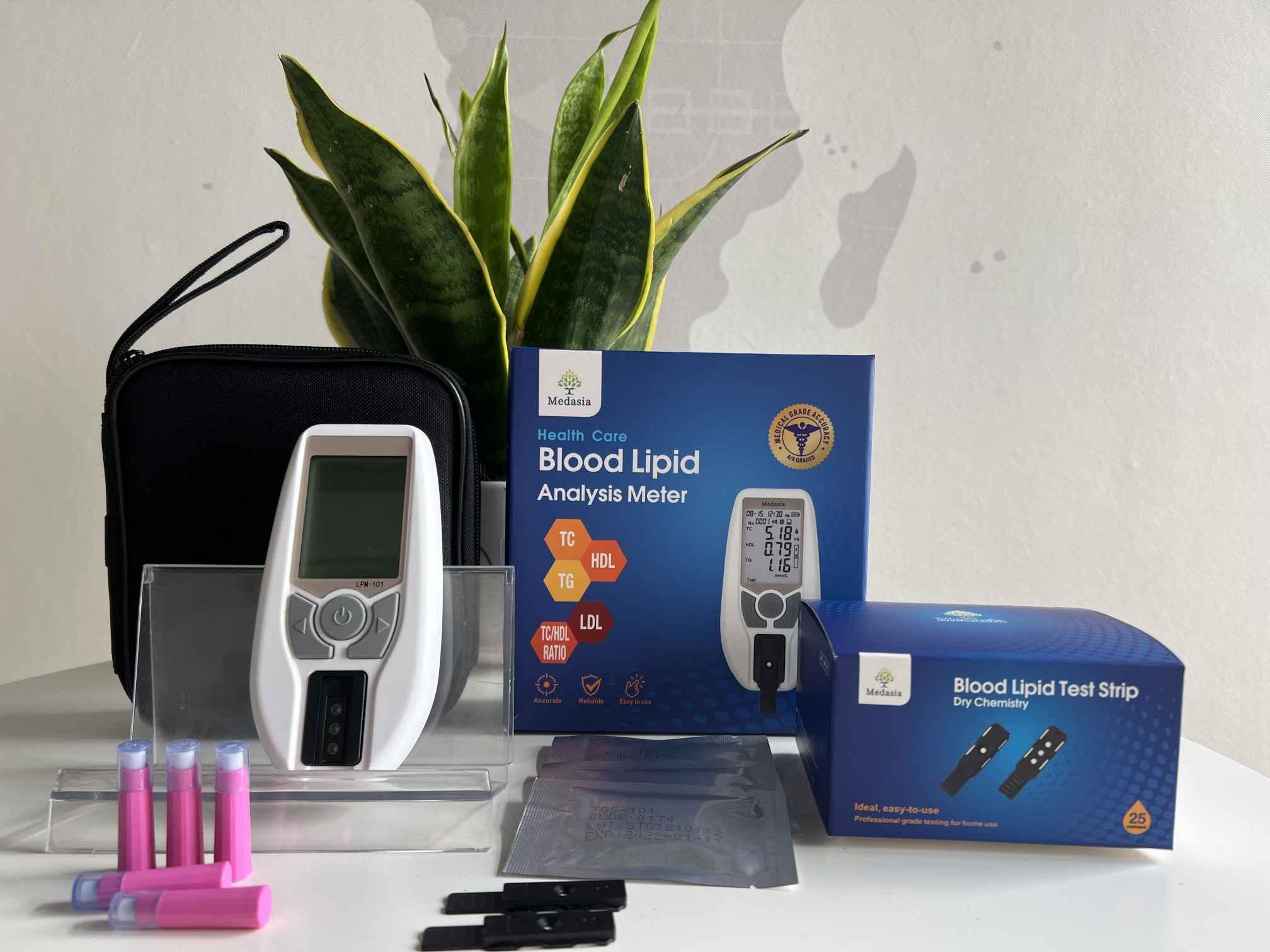 Portable Bluetooth Cholesterol Meter MEDASIA HEALTHCARE Portable bluetooth cholesterol meter medasia healthcare